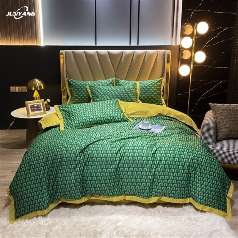 4-Piece 300 Tc Long Stapled Cotton Bedding Set in Green and Yellow