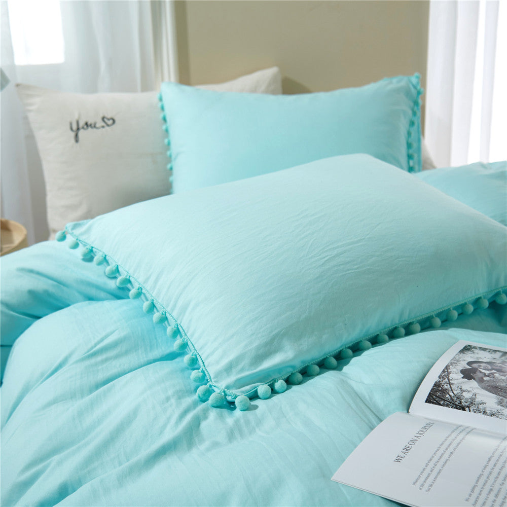 American style 3-piece duvet cover set made of 100% polyester with a thread count of 400, anti-static.